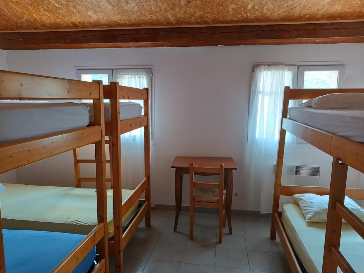 Hotel Auberge De Calendal Aiglun  Zewnętrze zdjęcie